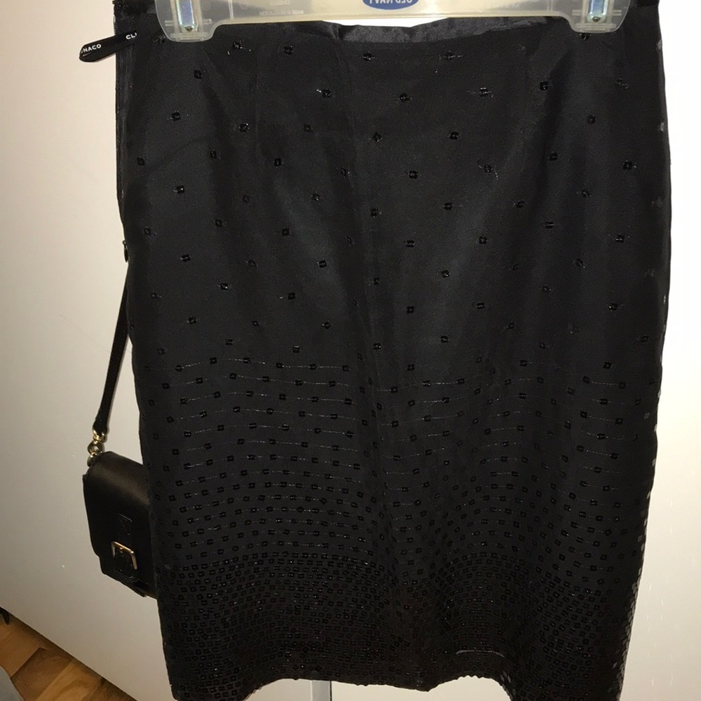 Black sequin skirt - Picture 2 of 3